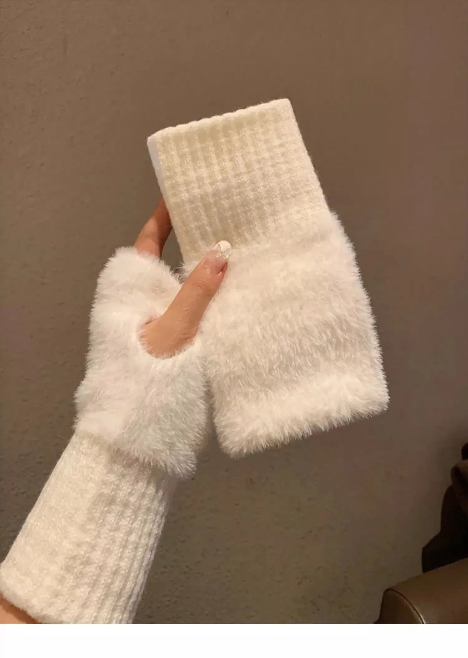 Fingerless Knit Gloves