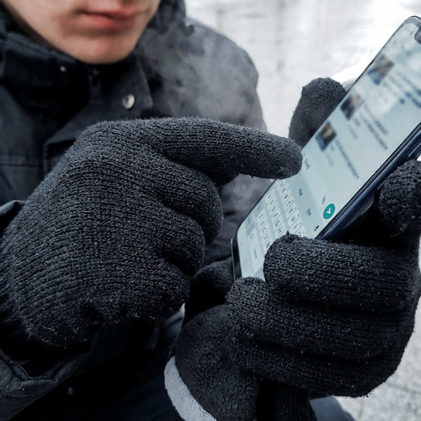 3-in-1 Winter Set: Hat, Scarf & Gloves